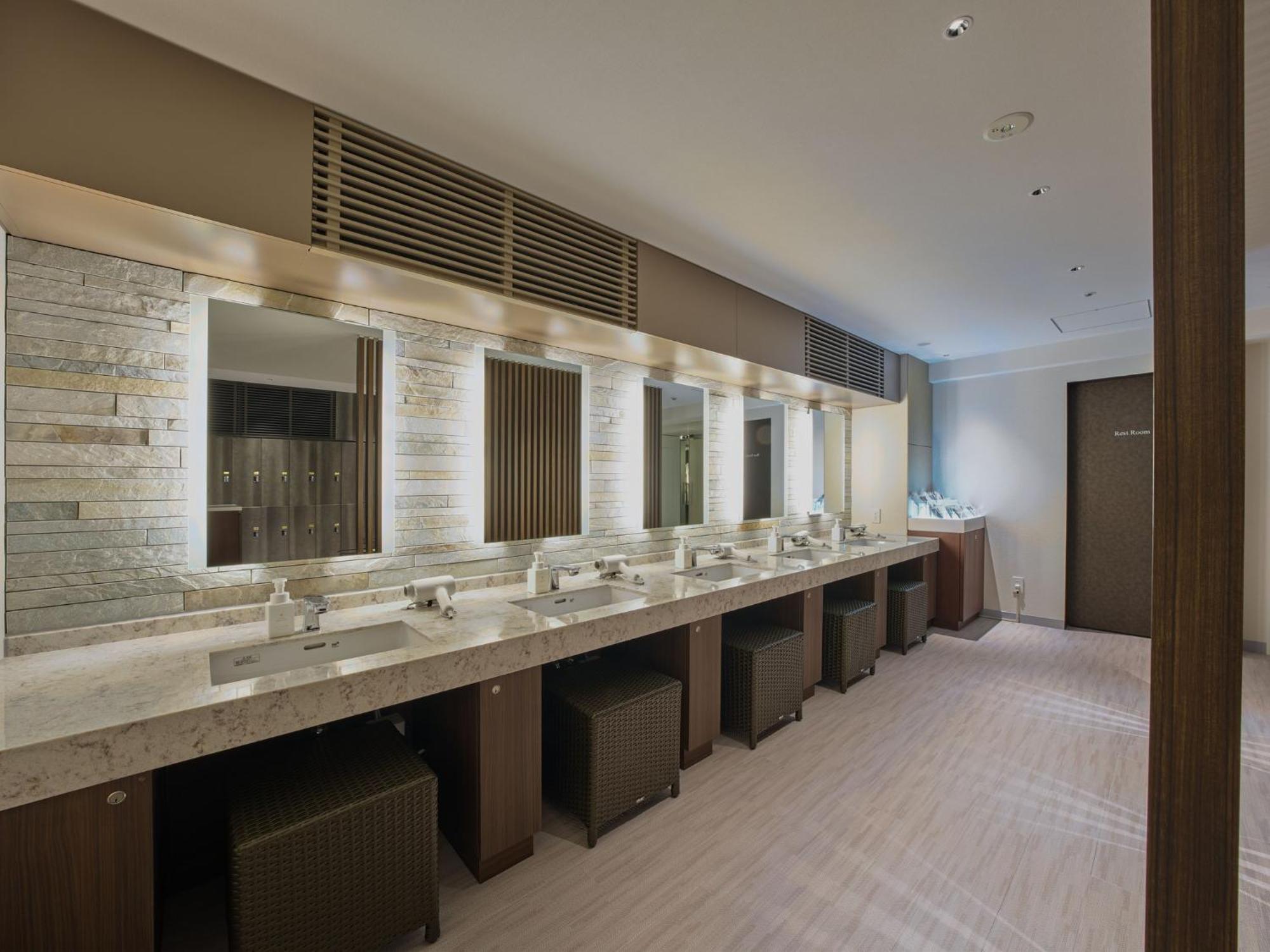 Villa Fontaine Grand Osaka Umeda Экстерьер фото